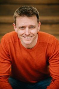 Finanzcoach Robert Mayer freut sich auf Dich